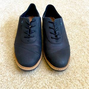 Toms Oxford